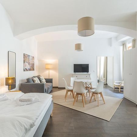 Ferienwohnung Free Parking I 458 Mbitwifi I Kingsize Bed Wien Exterior foto